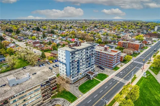 Additional image 29 of 350 Concession St Unit 302