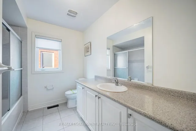 Additional image 33 of 489 Downes Jackson Hts