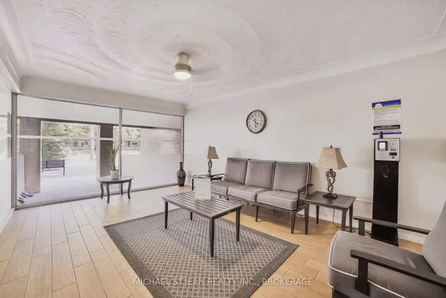 Additional image 28 of 8 Woodman Dr Unit 808