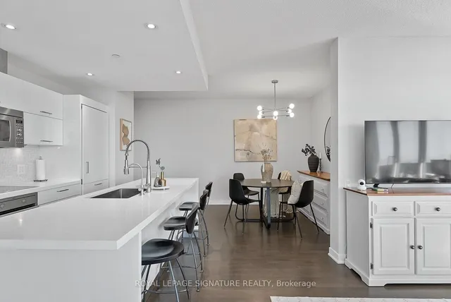 Additional image 13 of 90 Park Lawn Rd Unit 2005