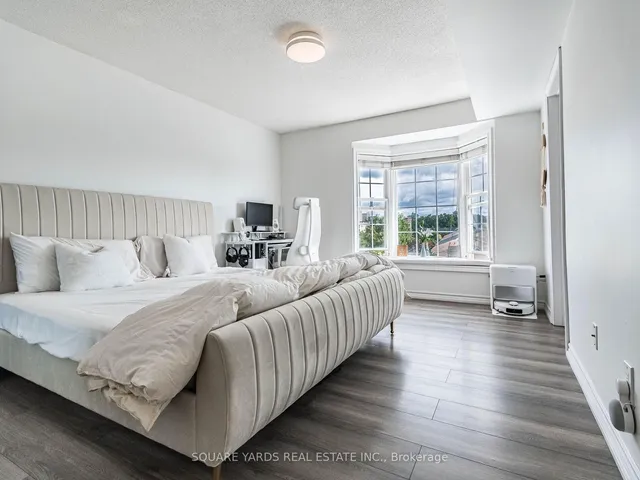 Additional image 36 of 4015 Kilmer Dr Unit 402