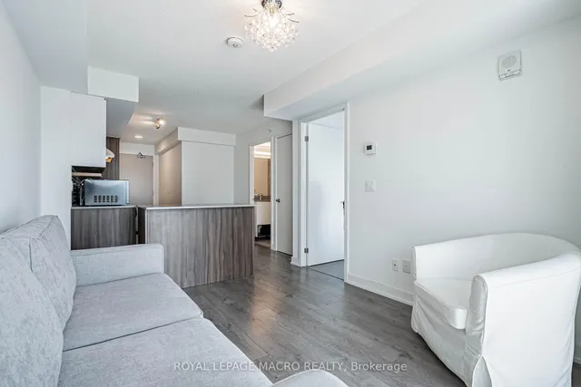 Additional image 6 of 1119 Cooke Blvd Unit B419