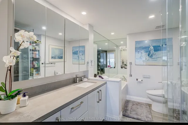 Additional image 40 of 2045 Lake Shore Blvd Unit 2410