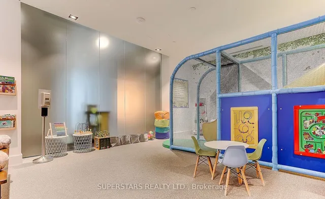 Additional image 31 of 125 Redpath Ave Unit 702