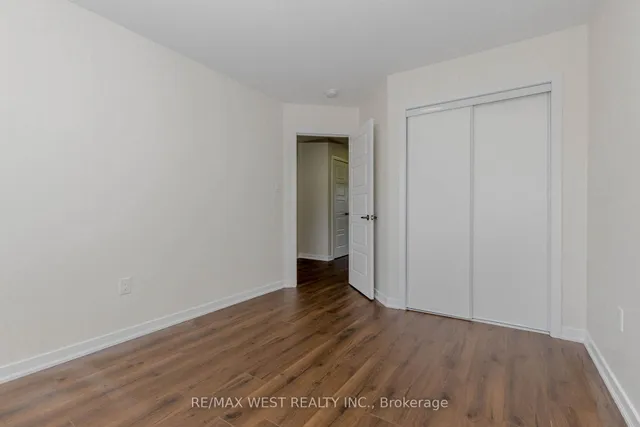 Additional image 21 of 74 Pagebrook Cres