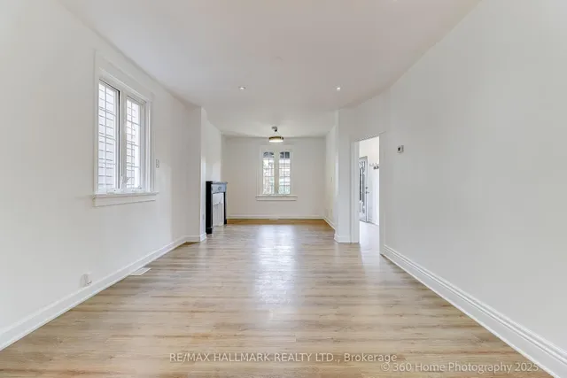 Additional image 12 of 18 Conway Ave