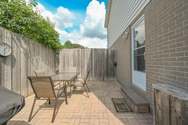 Additional image 47 of 2 Fontaine Crt