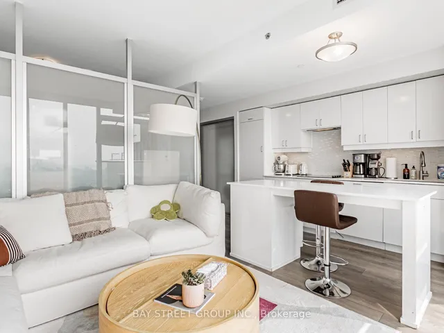 Additional image 5 of 426 University Ave Unit 4101