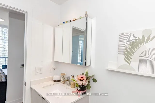 Additional image 40 of 1928 Lakeshore Blvd Unit 2216