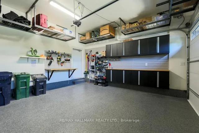 Additional image 45 of 44 Scarboro Cres