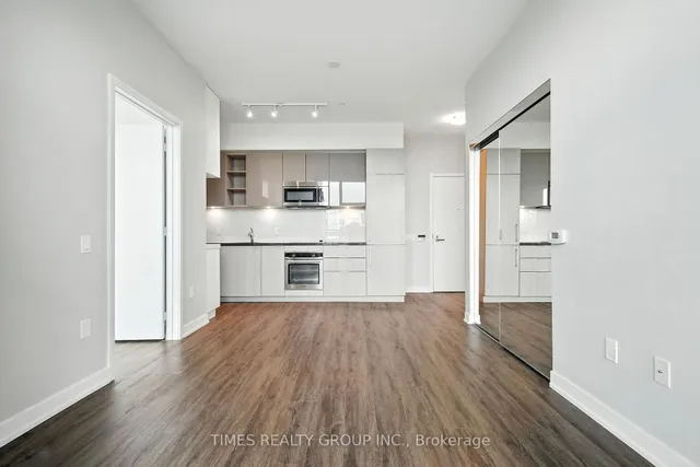 Additional image 19 of 50 Ordnance St Unit 413