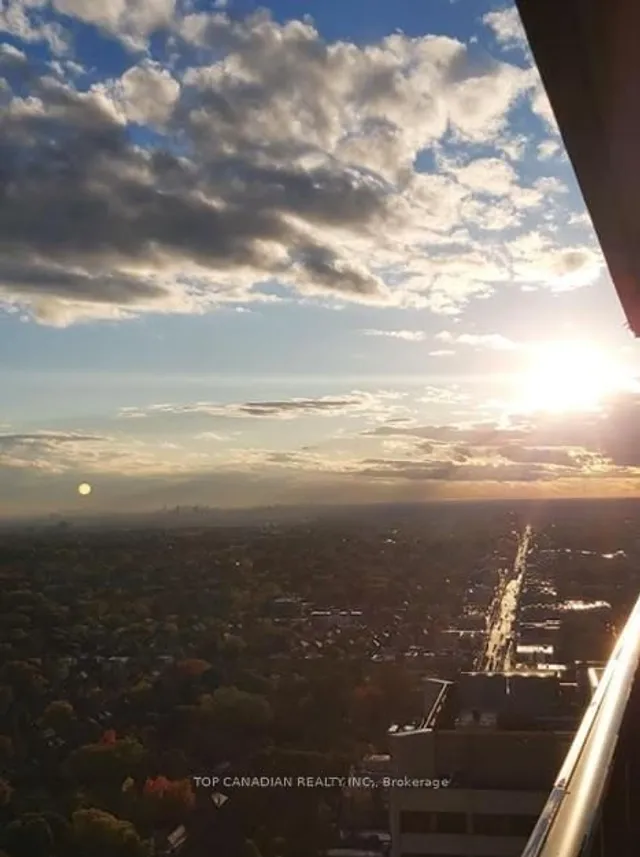 Additional image 14 of 8 Eglinton Ave Unit 3302