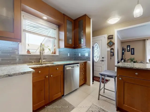 Additional image 17 of 34 Droxford Ave