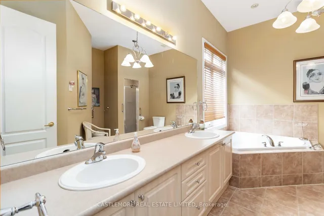 Additional image 12 of 39 Saint Hubert Dr