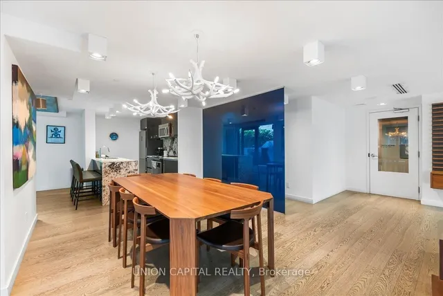 Additional image 18 of 111 Bathurst St Unit 505