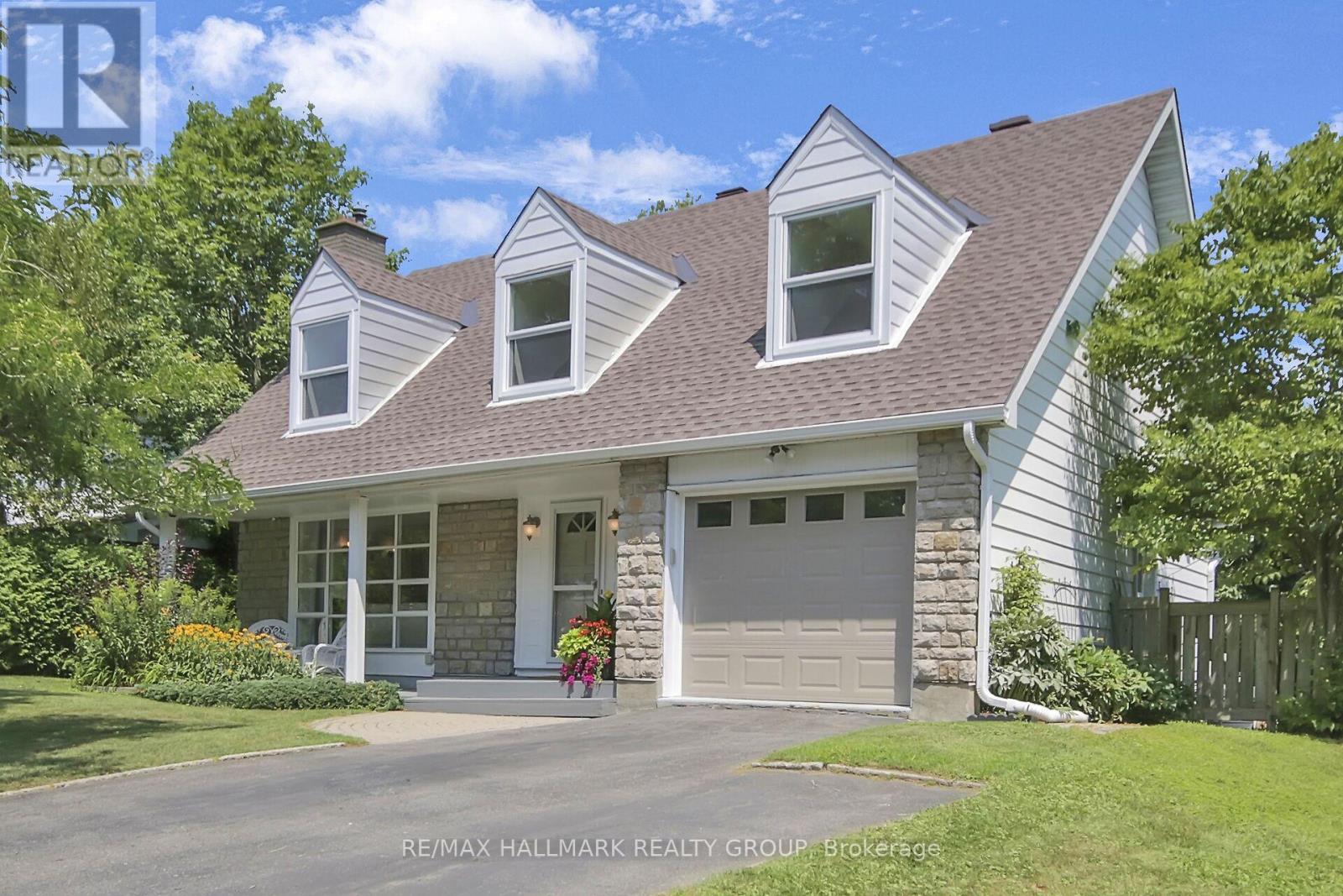 Property image for 51 CHARKAY STREET|Ottawa, Ontario K2E5N5