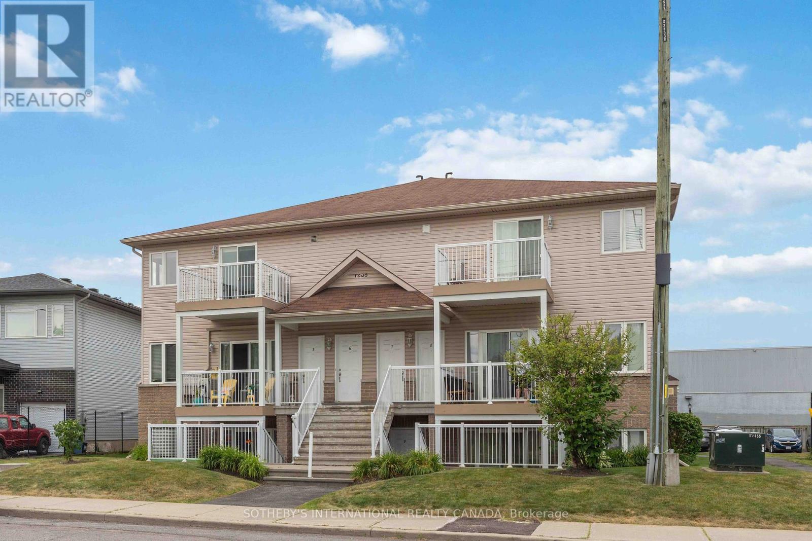 18 - 1238 MARENGER STREET|Ottawa, Ontario K1C1S2
