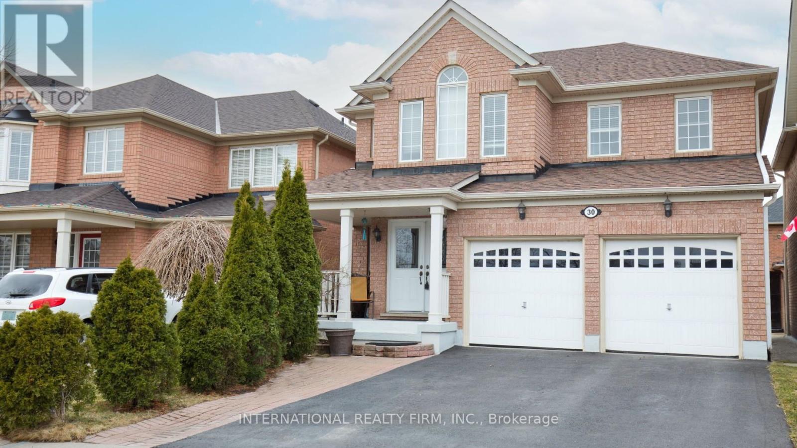 Property image for 30 BENMORE CRESCENT|Brampton (Vales of Castlemore), Ontario L6P2T3