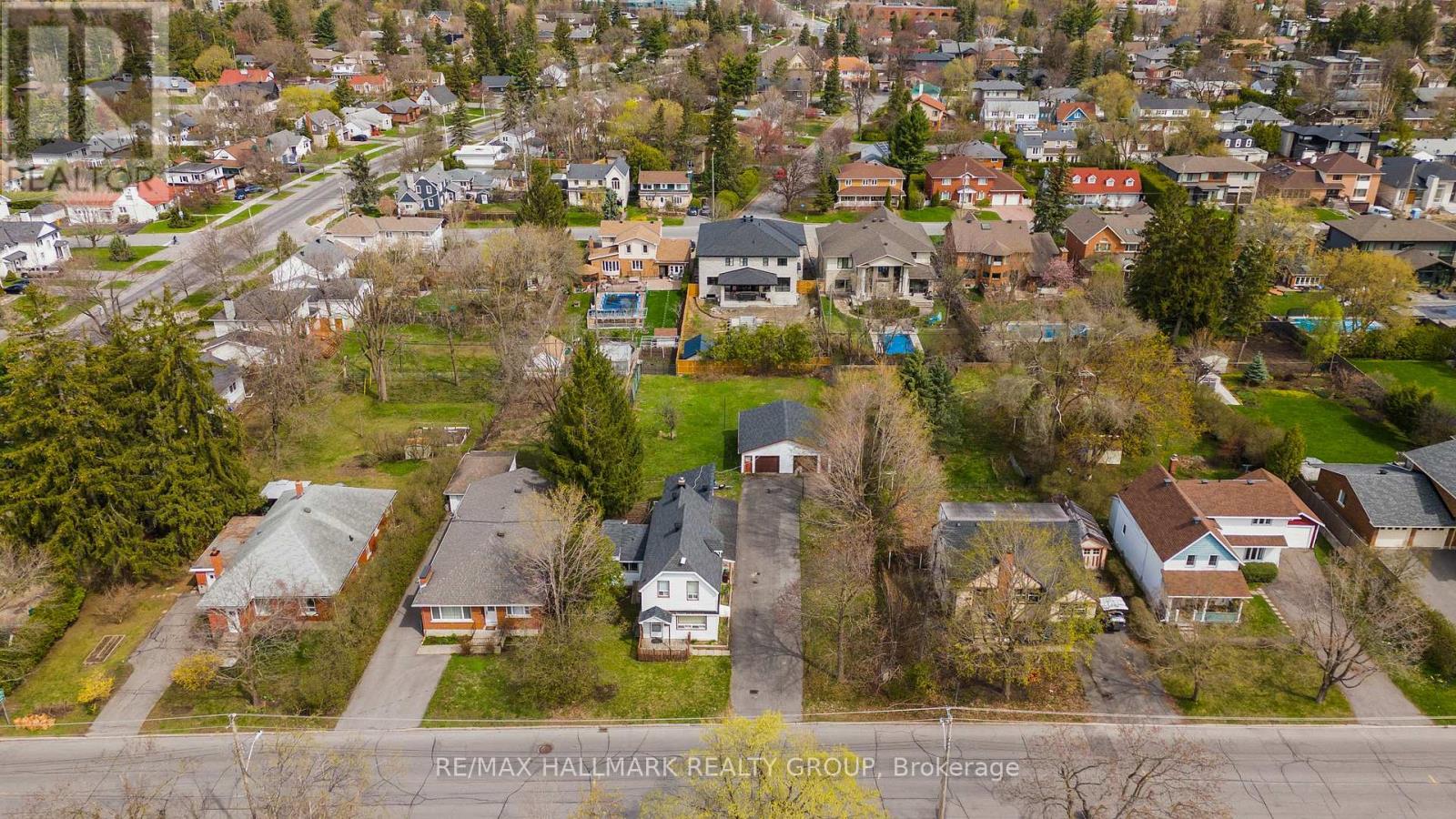 Property image for 279/285 PLEASANT PARK ROAD|Ottawa, Ontario K1H5M7