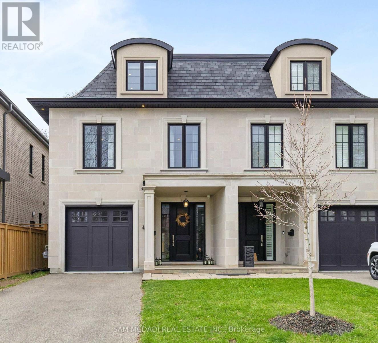 Property image for 4 IROQUOIS AVENUE|Mississauga (Port Credit), Ontario L5G1M6