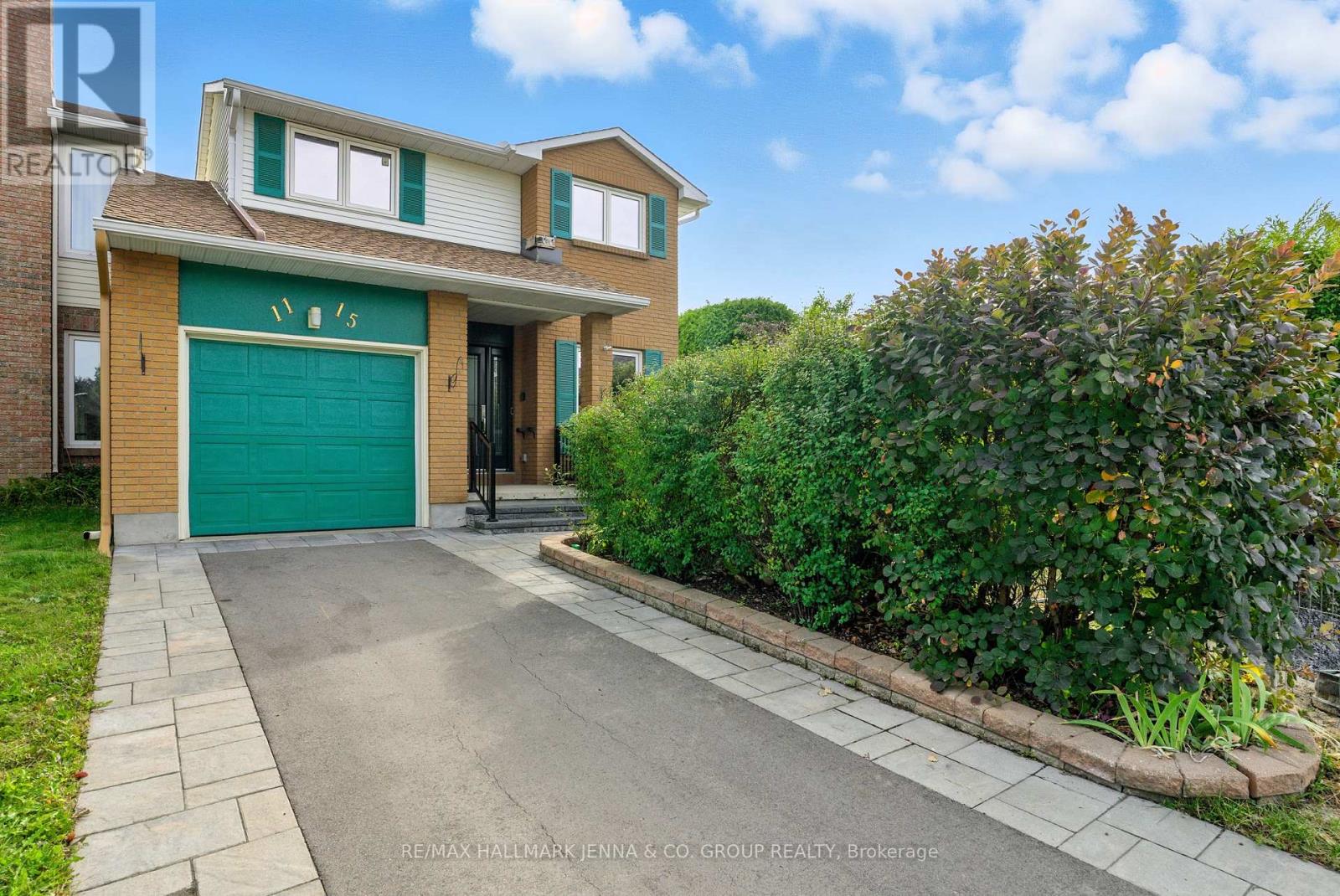 1115 ST EMMANUEL TERRACE|Ottawa, Ontario K1C2J6