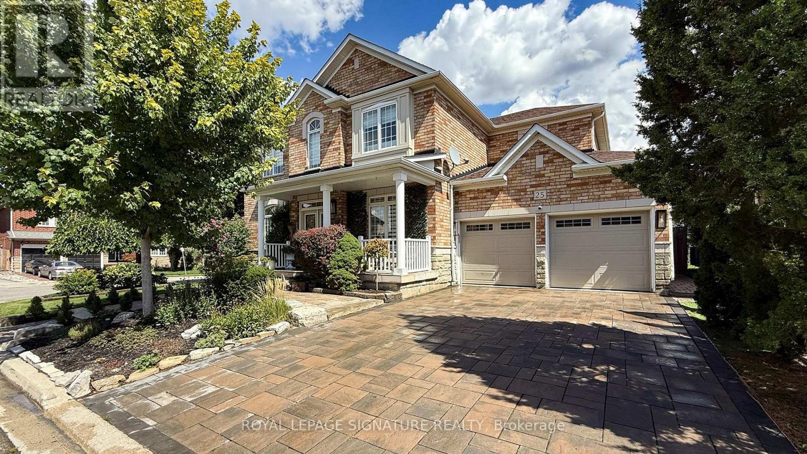 25 SAWSTON CIRCLE|Brampton (Fletcher's Meadow), Ontario L7A2N7