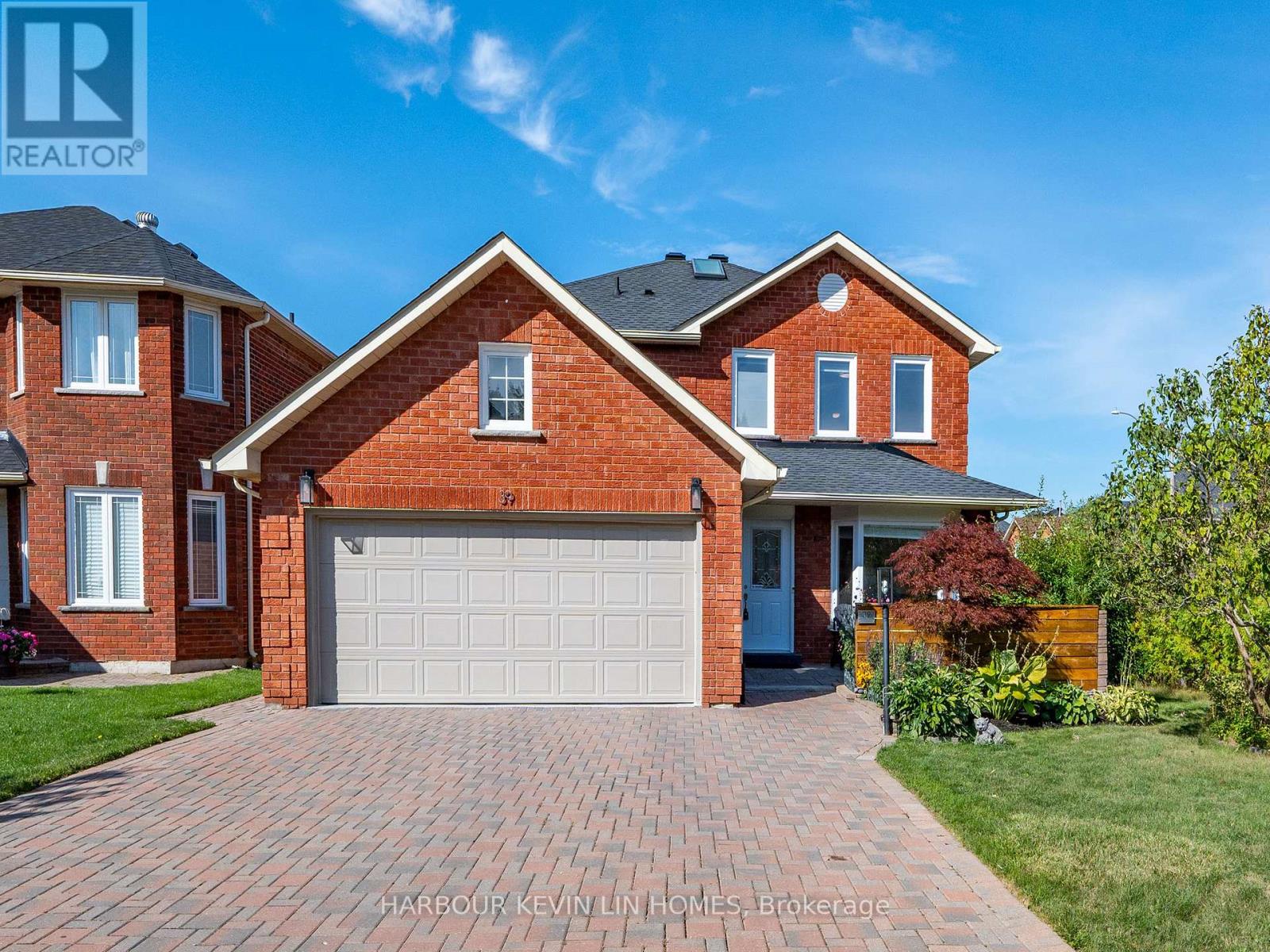 Property image for 39 KEW GARDENS|Richmond Hill (Doncrest), Ontario L4B1R6