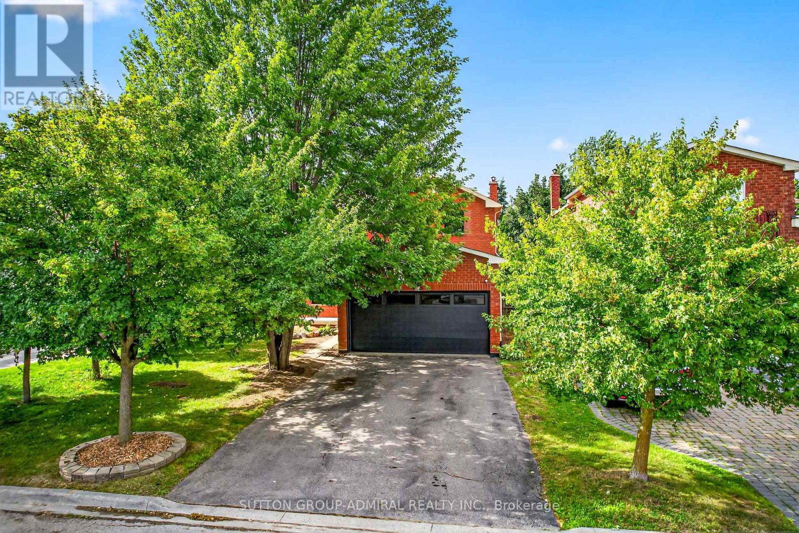 Property image for 43 KEREMEOS CRESCENT|Richmond Hill (North Richvale), Ontario L4C9R9