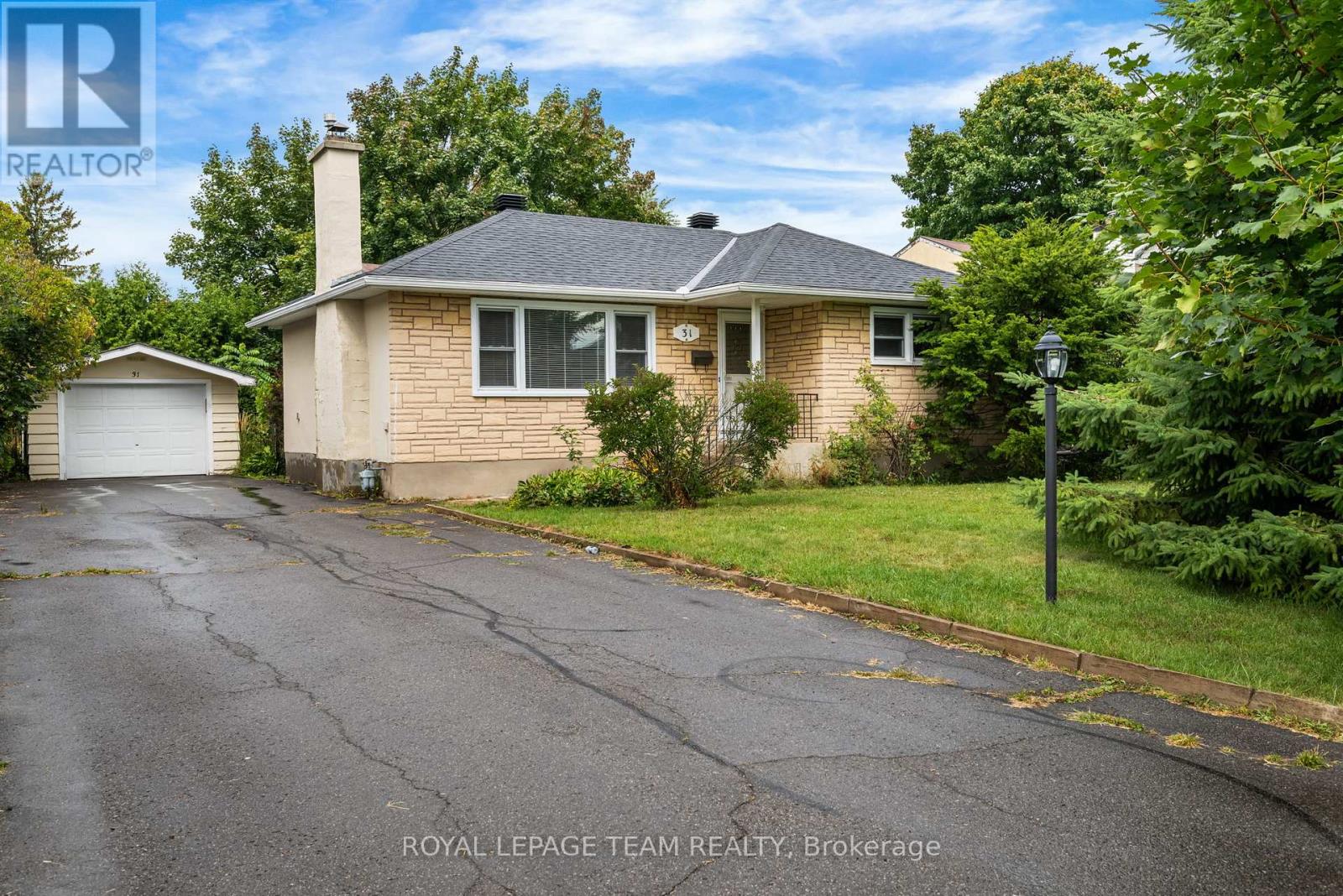 31 SAVUTO WAY STREET|Ottawa, Ontario K2G2S9