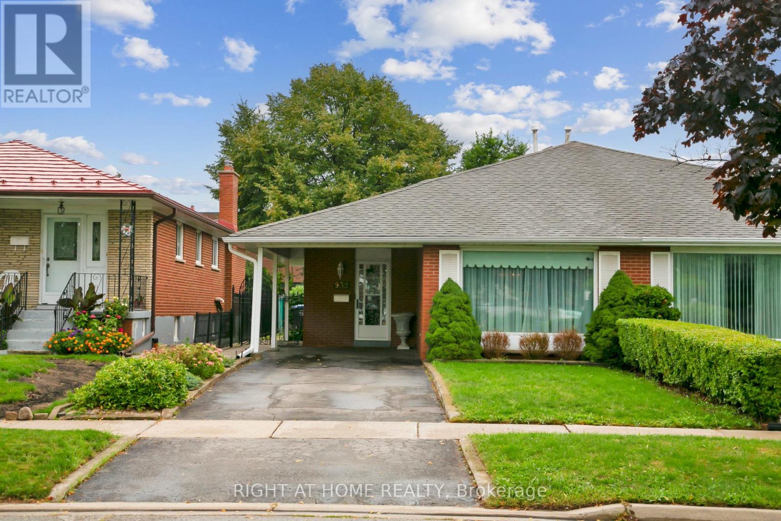 Property image for 932 FLAGSHIP DRIVE|Mississauga (Applewood), Ontario L4Y2J4