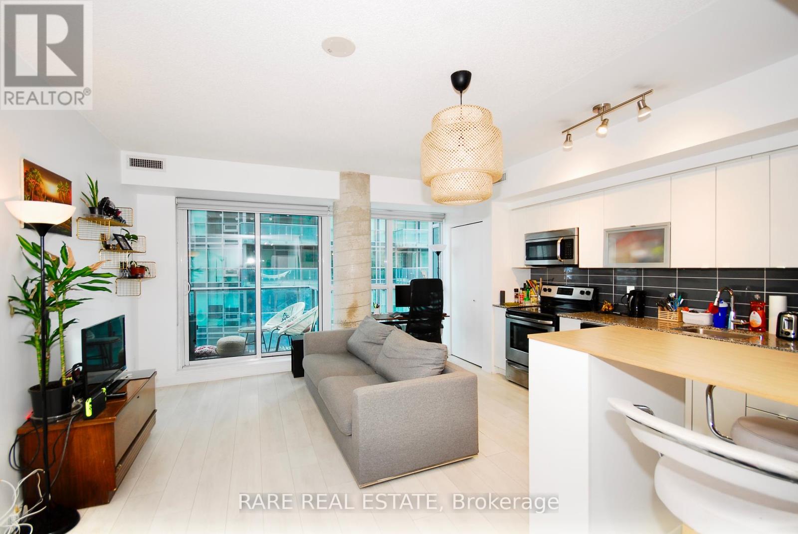 610 - 69 LYNN WILLIAMS STREET|Toronto (Niagara), Ontario M6K3R7