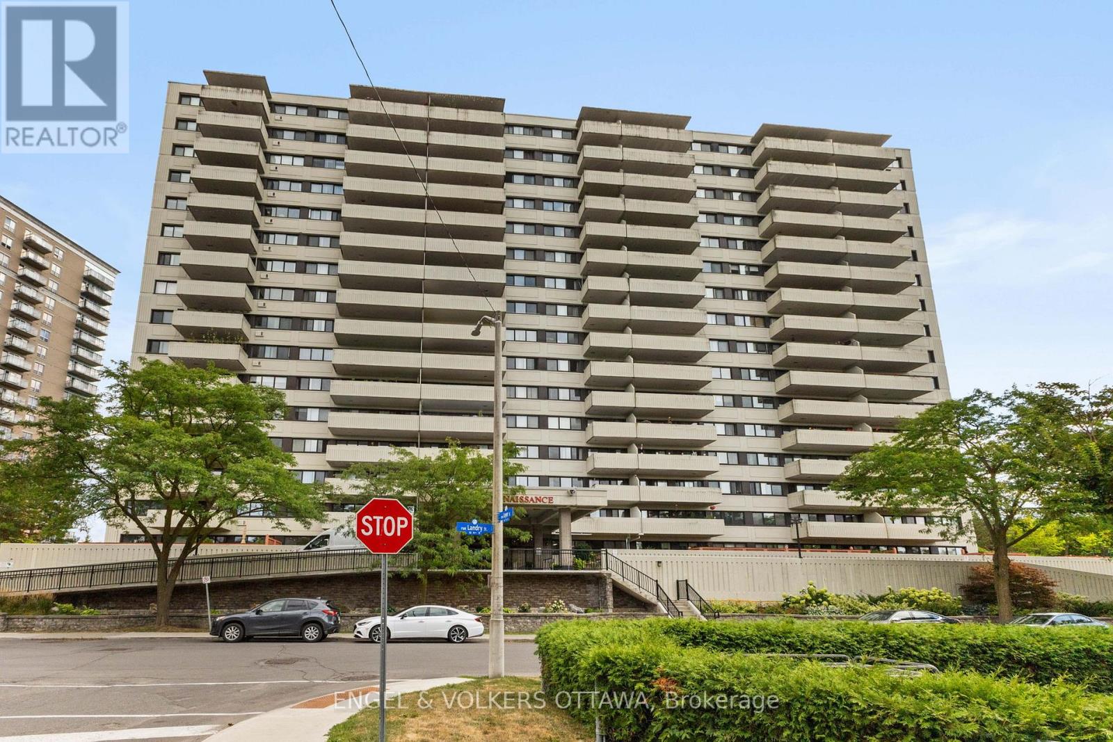 Property image for 1614 - 40 LANDRY STREET|Ottawa, Ontario K1L8K4