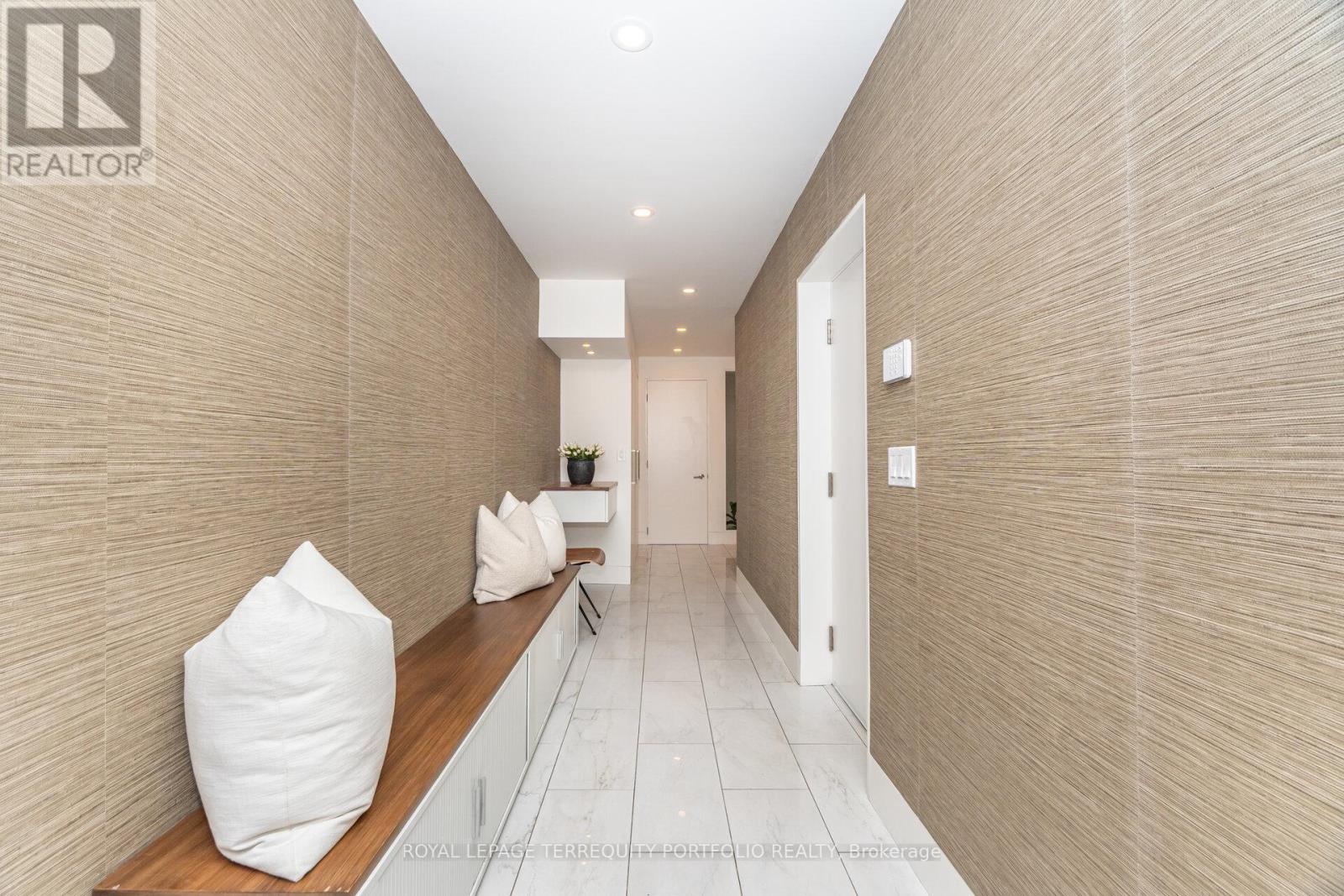 Property image for 3 - 62 CLAREMONT STREET|Toronto (Trinity-Bellwoods), Ontario M6J2M5