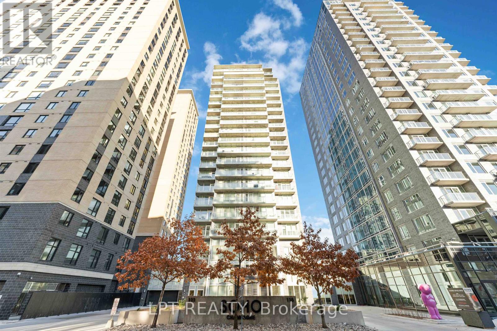 307 - 111 CHAMPAGNE AVENUE S|Ottawa, Ontario K1S5V3