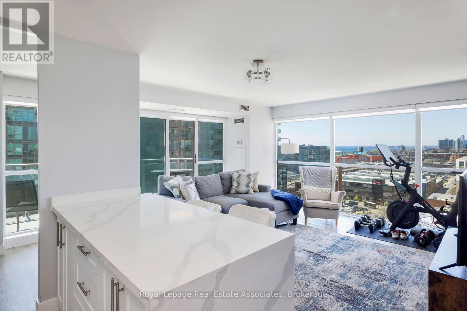 1203 - 100 WESTERN BATTERY ROAD|Toronto (Niagara), Ontario M6K3S2