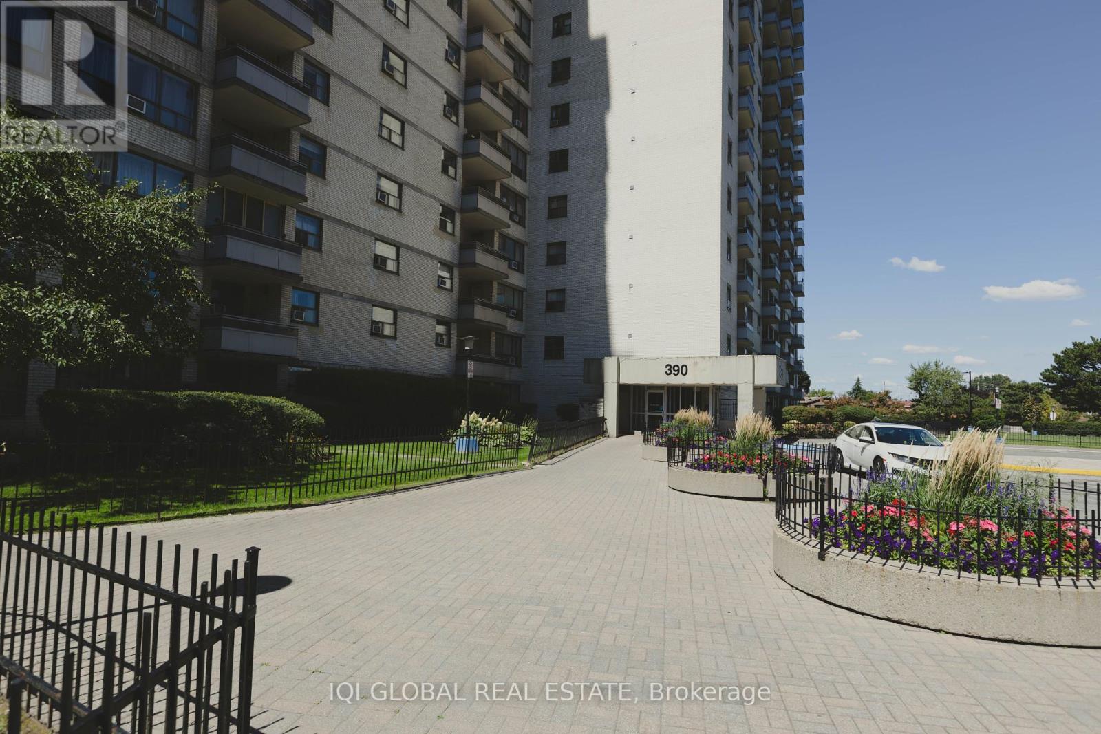Property image for 1202 - 390 DIXON ROAD SE|Toronto (Kingsview Village-The Westway), Ontario M9R1T4