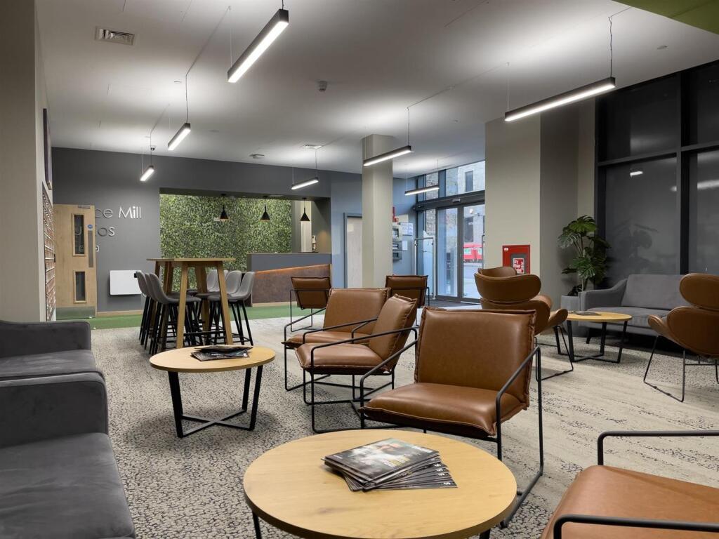 Additional image 9 of Aberdeen | Student | September | AB11