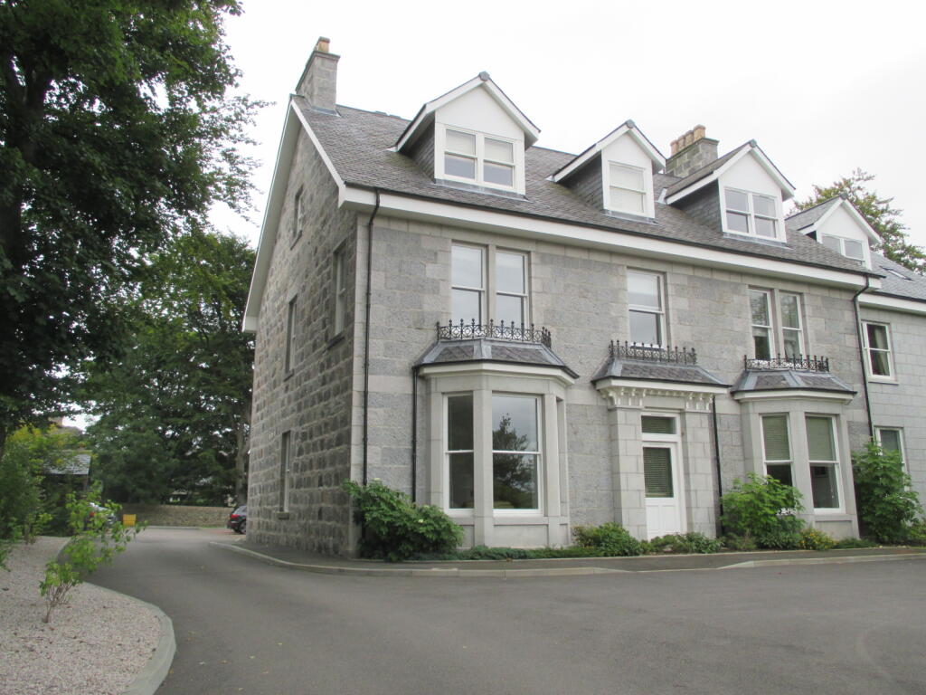 Polmuir Road, Ferryhill, Aberdeen, AB11