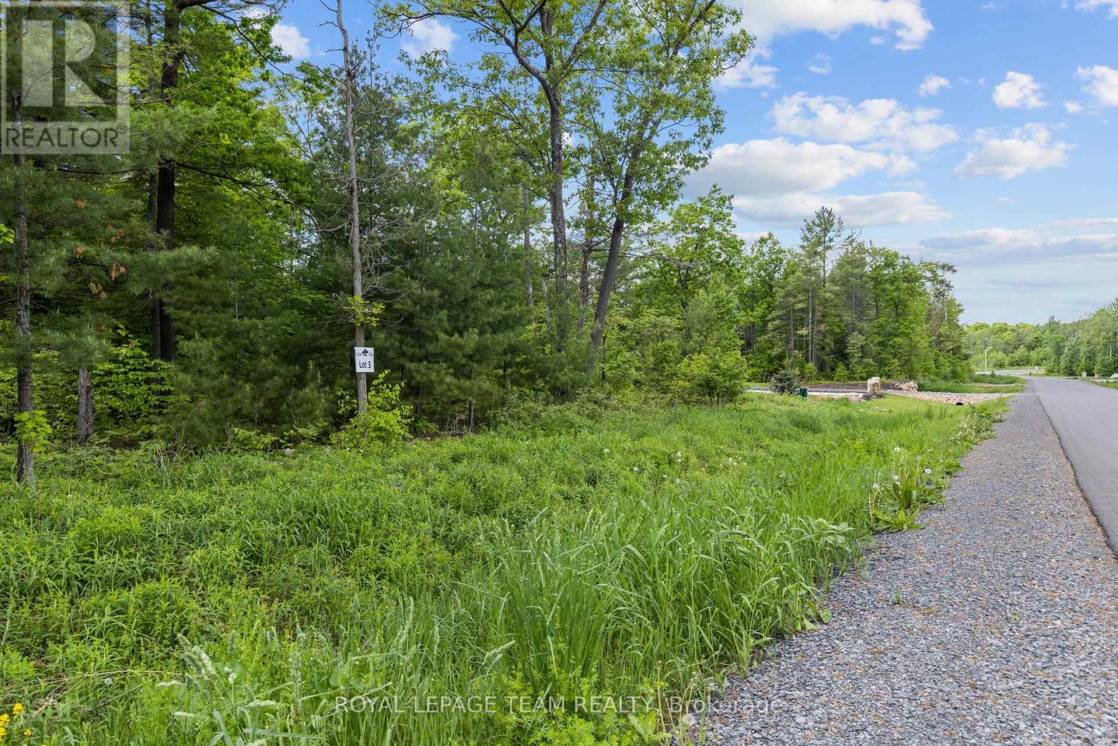 Property image for 148 DERBEYSHIRE STREET|Ottawa, Ontario K2W0E7