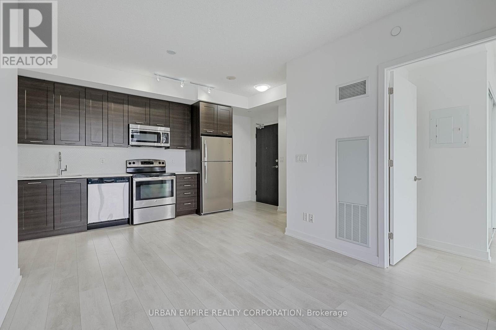 913 - 50 BRUYERES MEWS|Toronto (Niagara), Ontario M5V0H8