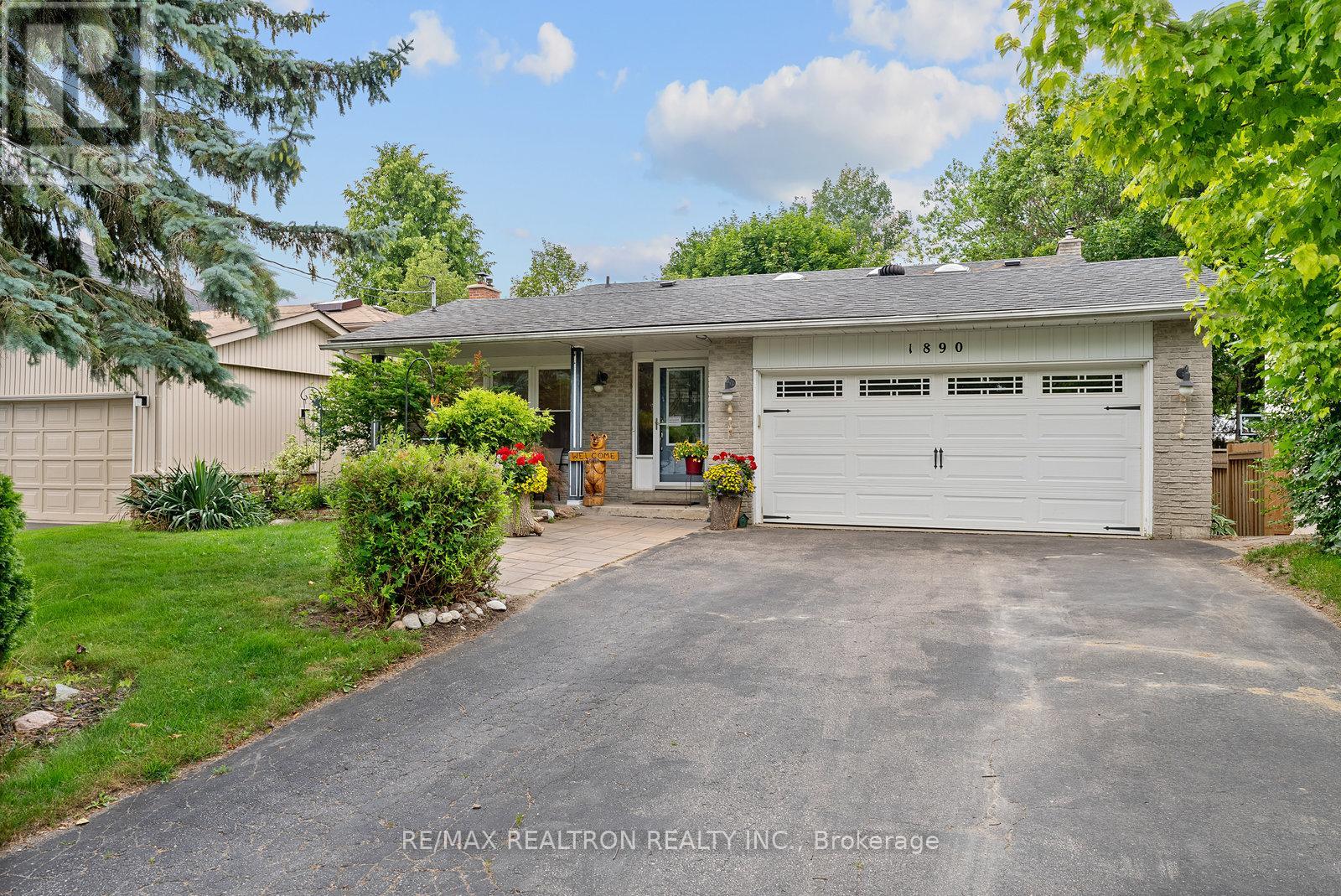 Property image for 1890 SPRUCE HILL ROAD|Pickering (Dunbarton), Ontario L1V1S7