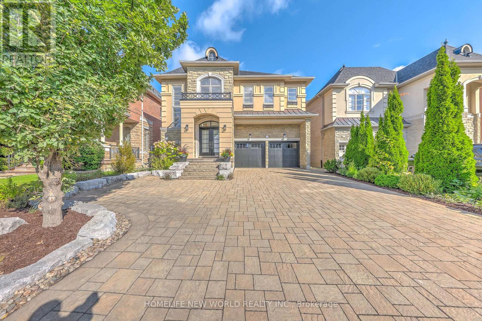 Property image for 16 RANDOLPH DRIVE|Vaughan (Patterson), Ontario L6A0W1