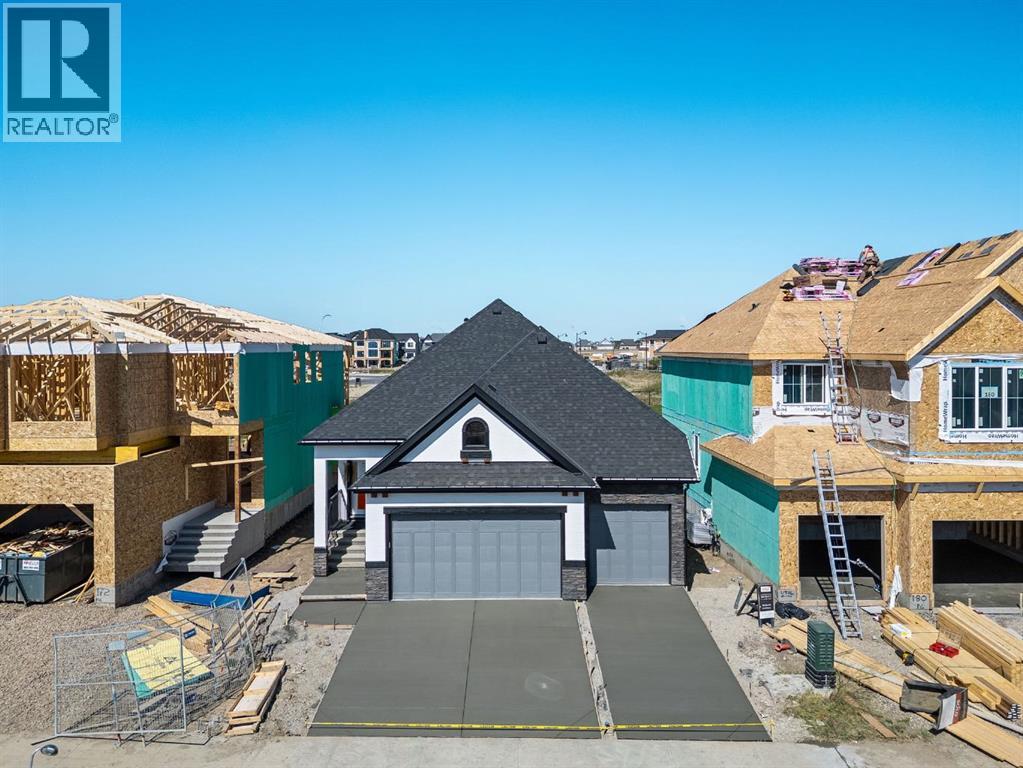 176 Marina Grove SE|Calgary, Alberta T3M3S9