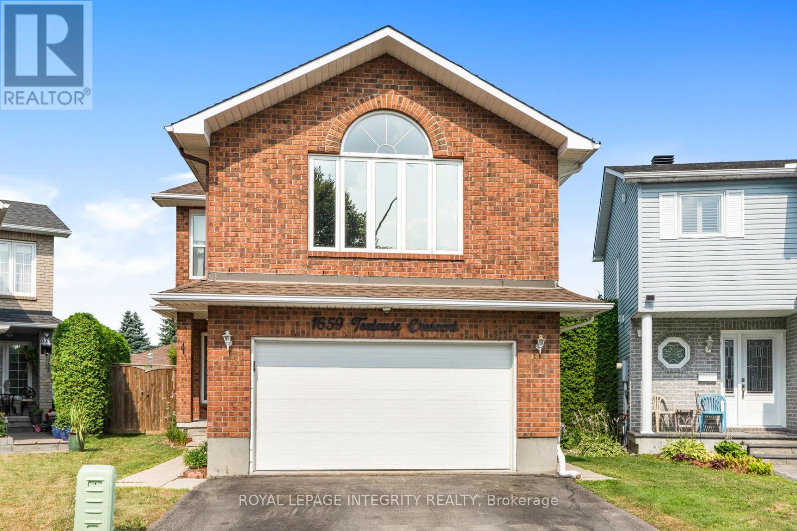 1659 TOULOUSE CRESCENT|Ottawa, Ontario K1C6K5