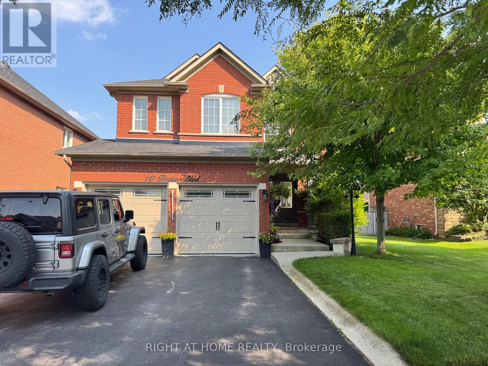 Property image for 10 BERTON BOULEVARD|Halton Hills (Georgetown), Ontario L7G6A5