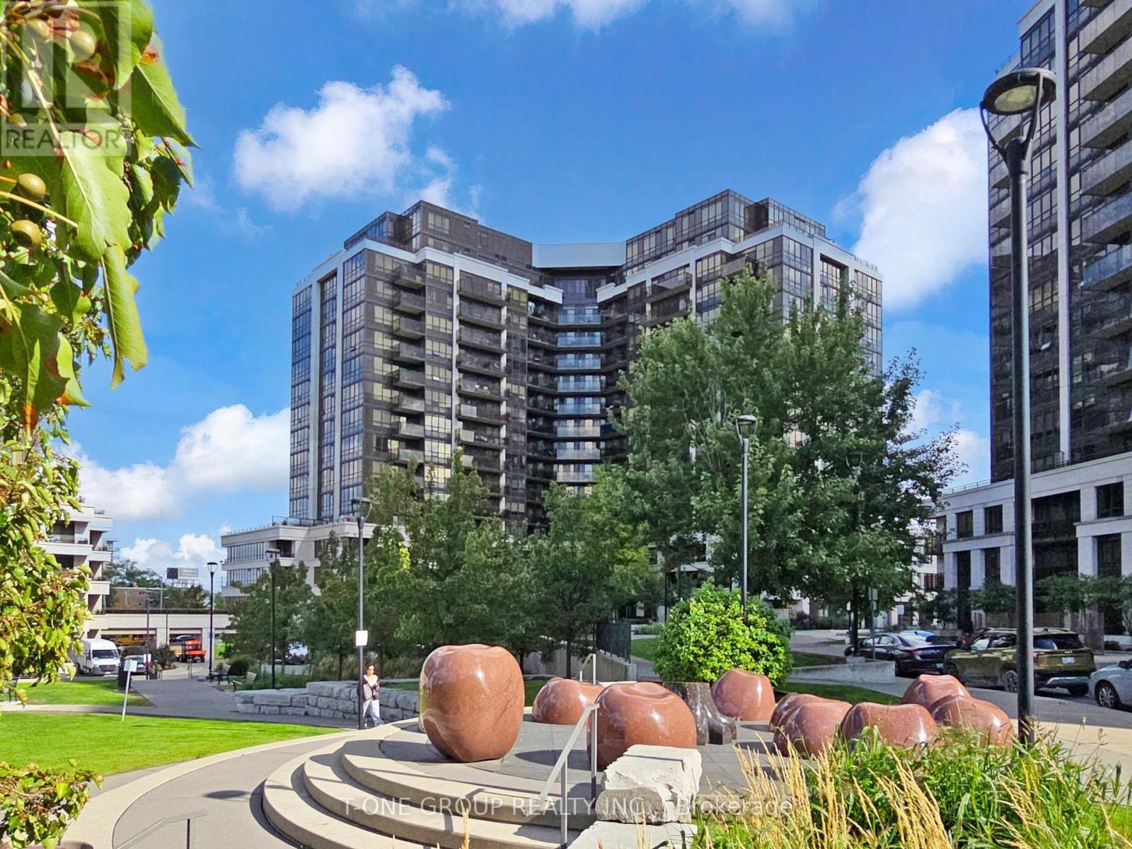 Property image for 311 - 1060 SHEPPARD AVENUE|Toronto (York University Heights), Ontario M3J0G7