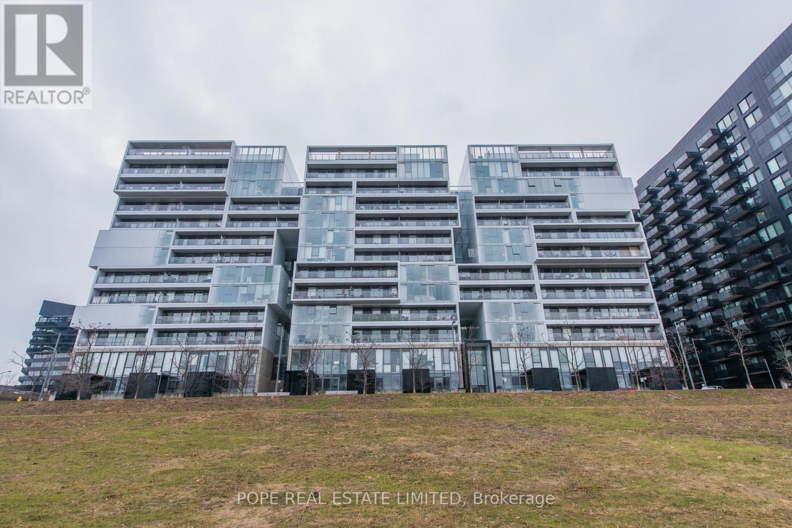 1203 - 32 TROLLEY CRESCENT|Toronto (Moss Park), Ontario M5A0E8