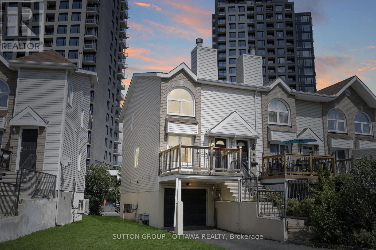 59 THORNBURY CRESCENT|Ottawa, Ontario K2G6C4