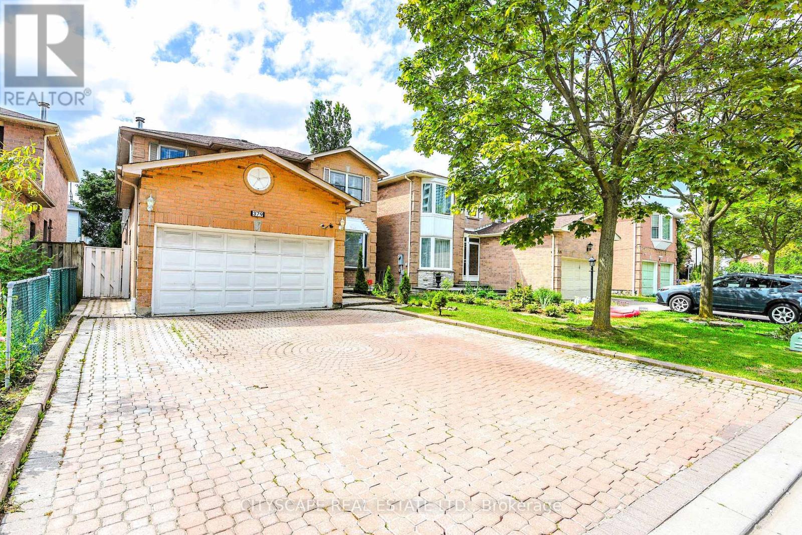 Property image for 379 WALLENBERG CRESCENT E|Mississauga (Creditview), Ontario L5B3N1