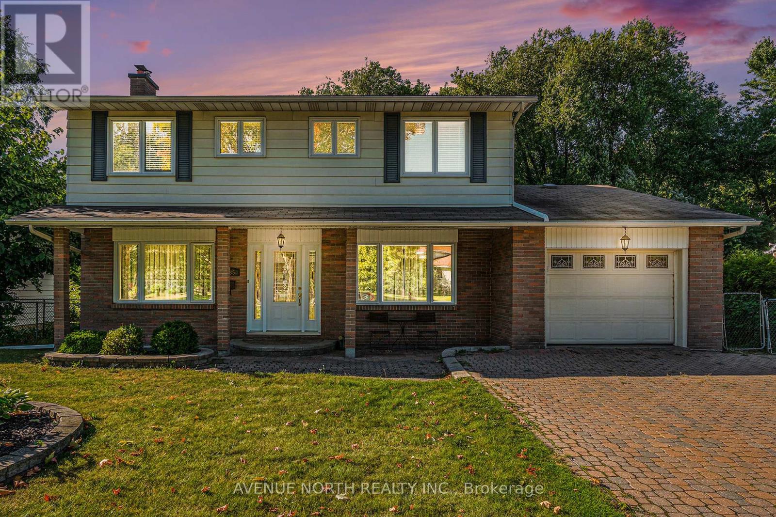 235 LINCOLN HEIGHTS ROAD|Ottawa, Ontario K2B5L7